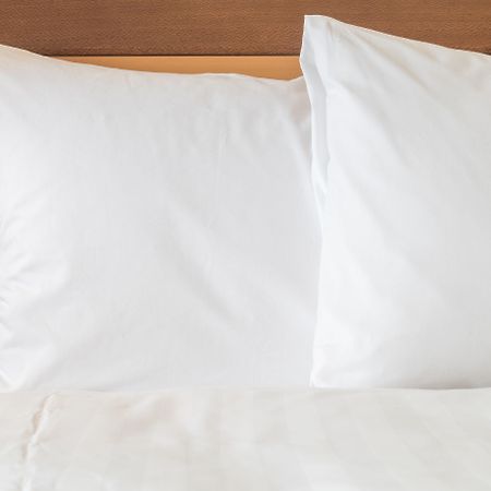 Holiday Inn Express Deforest By Ihg Luaran gambar